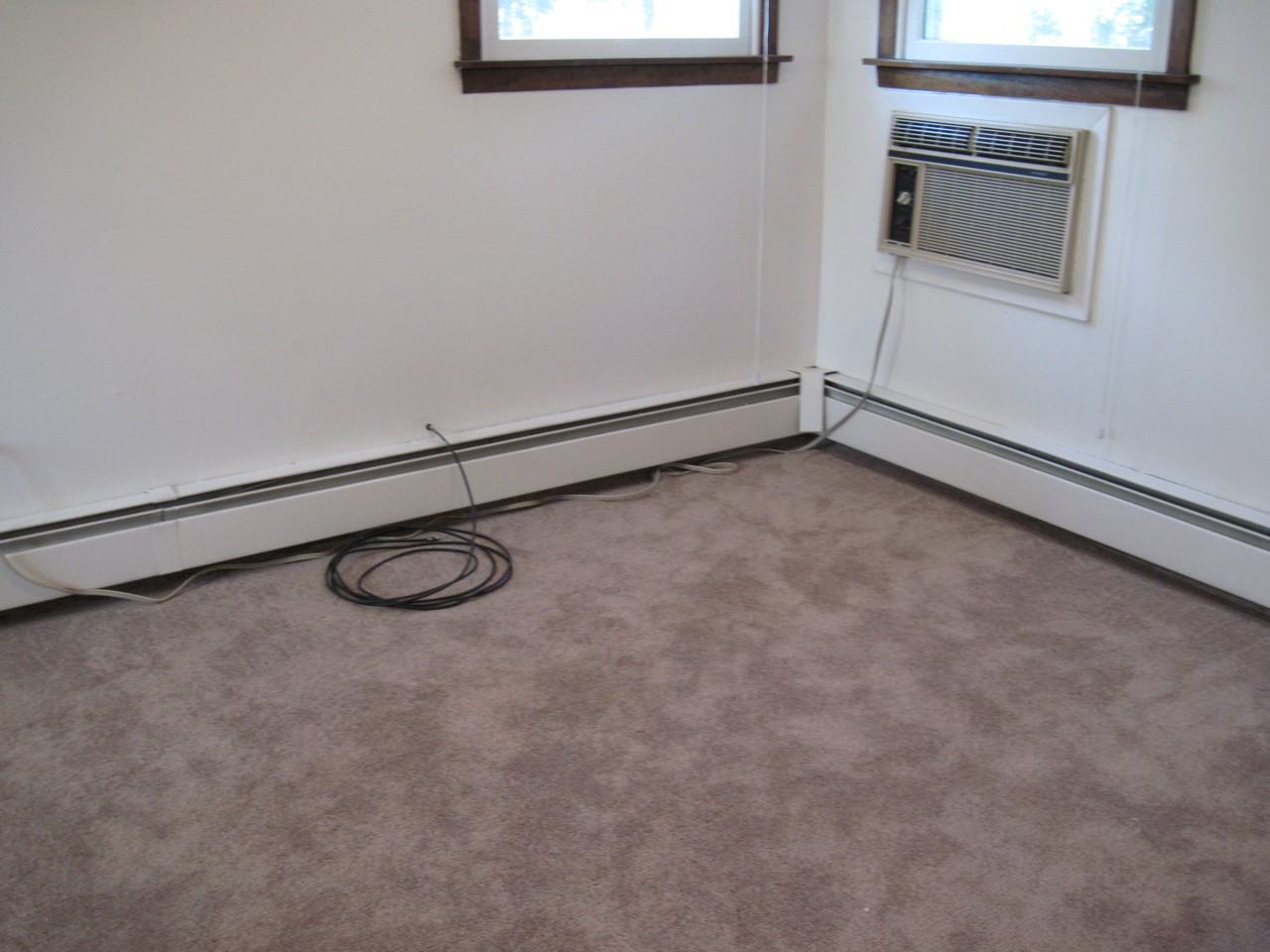 53 Leopold Ave - Photo 2 of 8