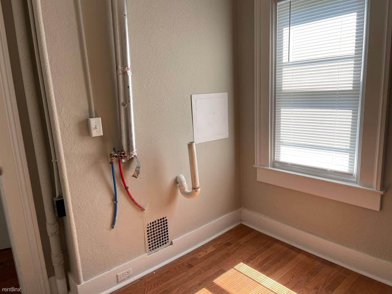 74 William St #2 - Photo 3 of 20