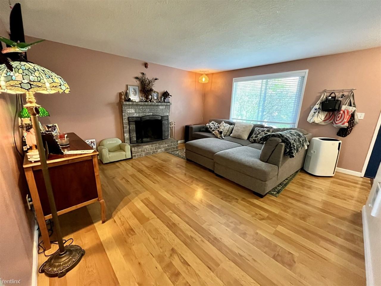 15007 Ne 50th St - Photo 3 of 21