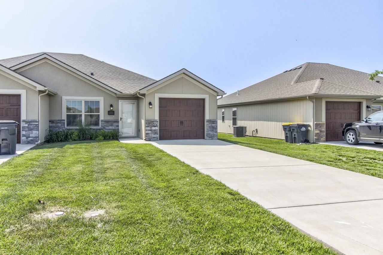 Apartments for Rent In Blue Springs, MO Find 75 Condos & Other Rentals