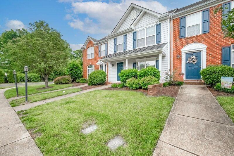 6705 N Grand Brook Cir - Photo 2 of 27