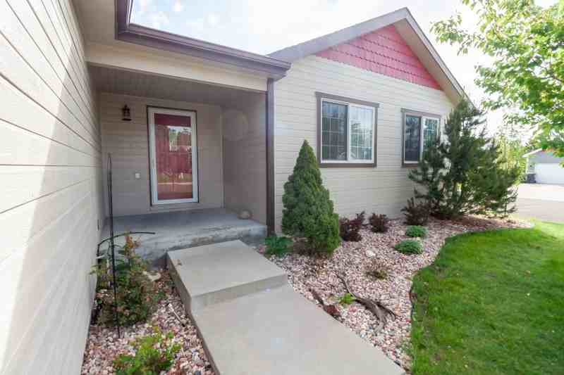 1021 Gettysburg Dr - Photo 3 of 40