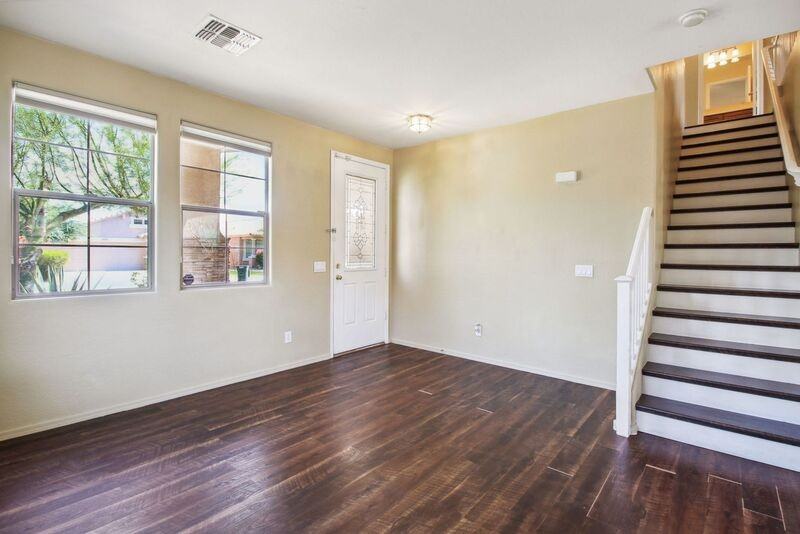 3329 W Apollo Rd - Photo 2 of 24