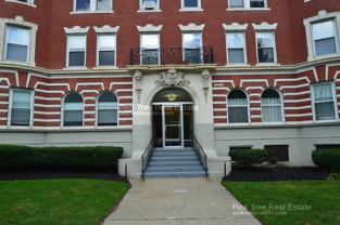 1589 Beacon St #8 - Photo 1 of 1