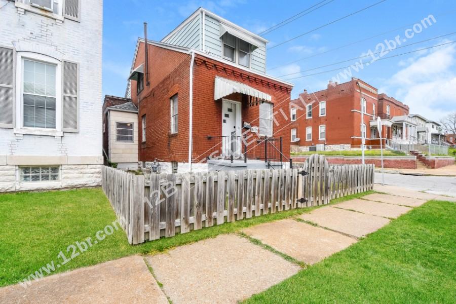 7301 Minnesota Ave - Photo 3 of 23