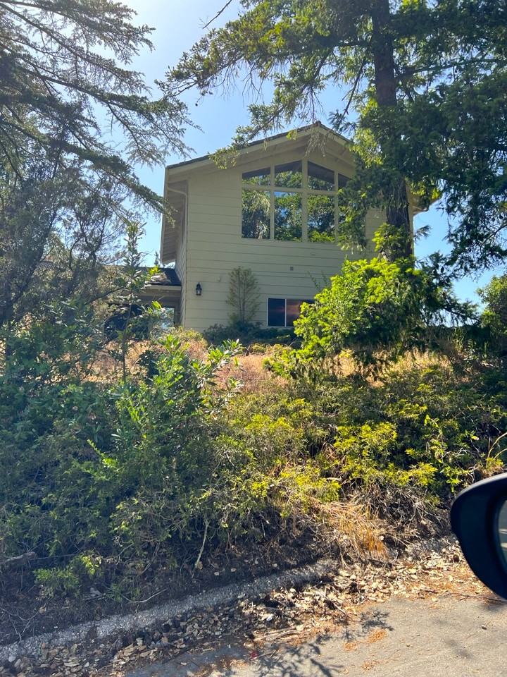 961 Blueberry Ct - Photo 2 of 14