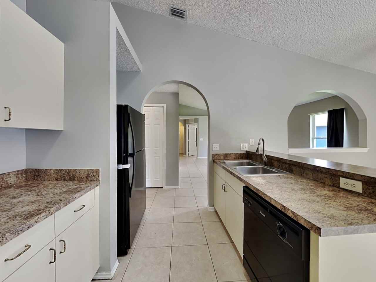 966 Grassy Island Ln - Photo 3 of 19