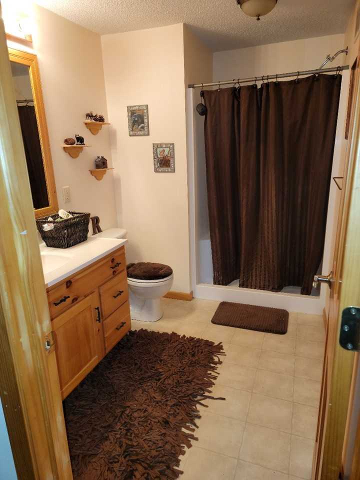 14 Columbia Ct #NA - Photo 2 of 49