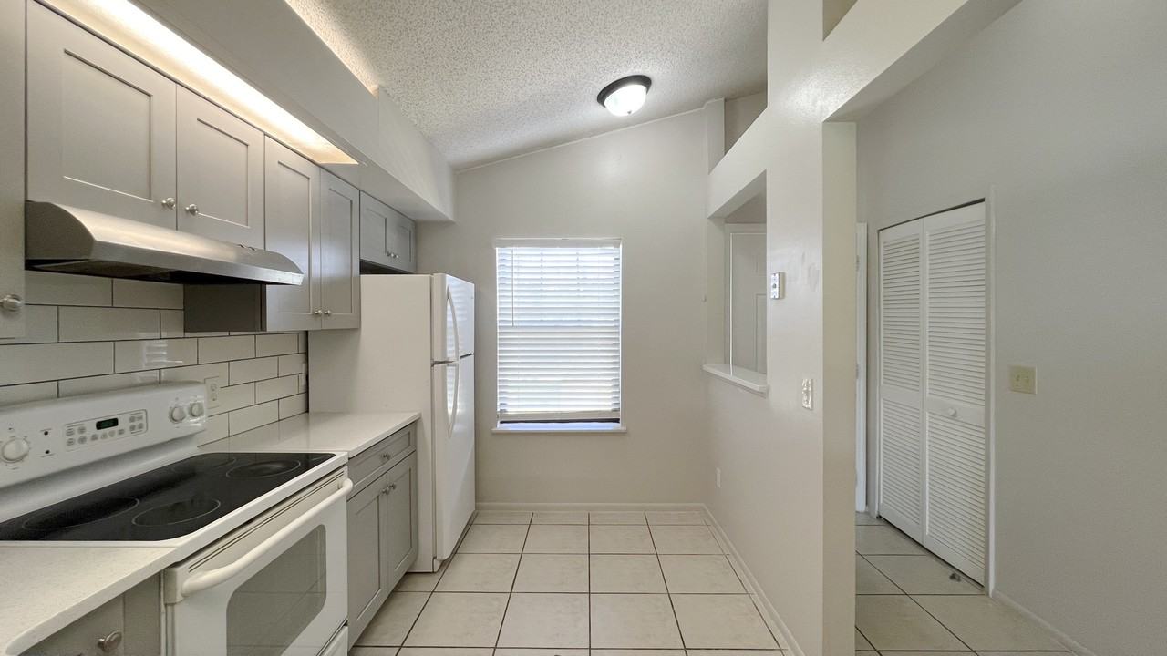 11638 Anjali Ct #1 - Photo 3 of 9