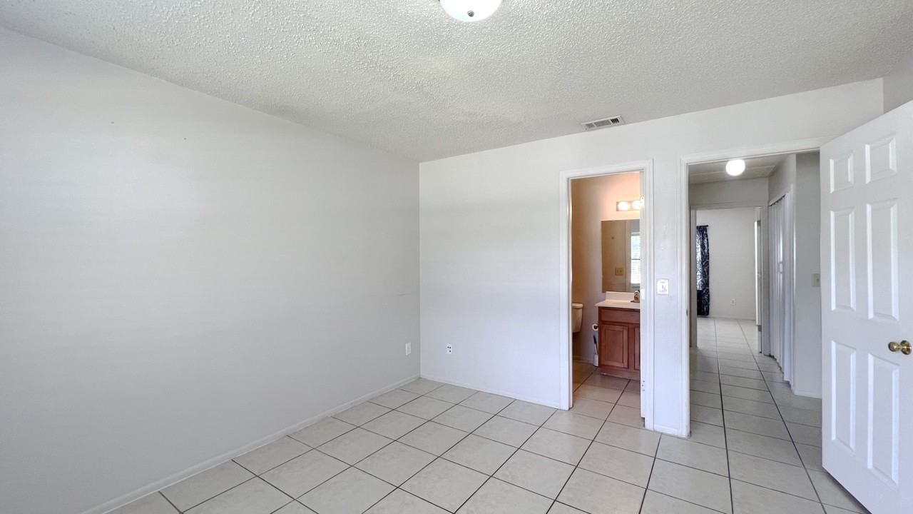 11638 Anjali Ct #1 - Photo 7 of 9
