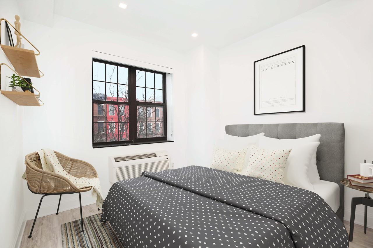 141 Alexander Ave #3A - Photo 2 of 12