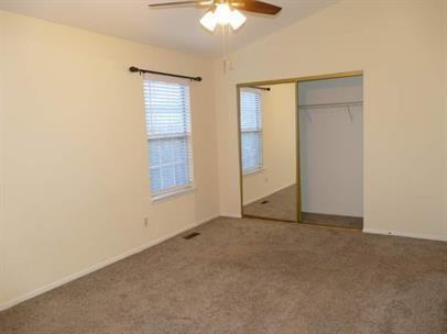 2039 Putnam Rd #1 - Photo 2 of 4