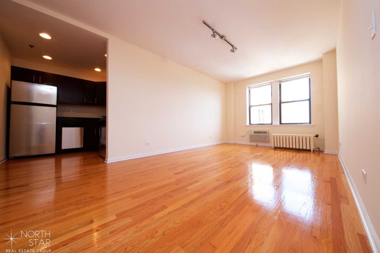 N Sheridan Rd 1102, Chicago, IL 60640 2 Bedroom Apartment for 2,000