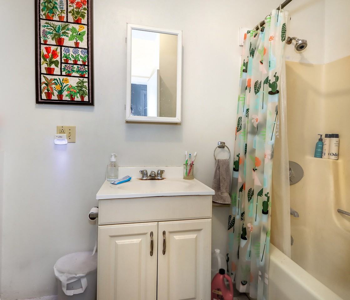 166 Raymond St #166 - Photo 3 of 11