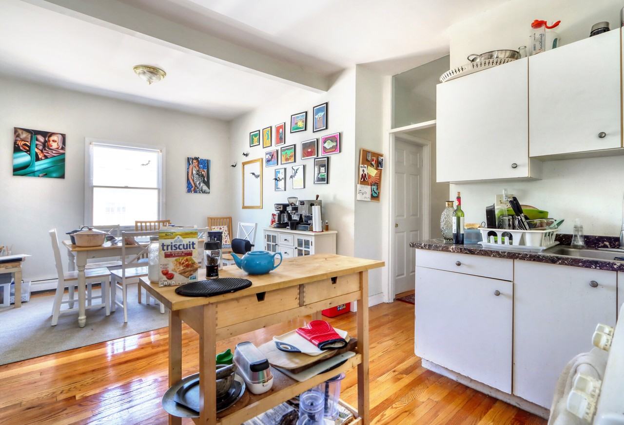 166 Raymond St #166 - Photo 7 of 11