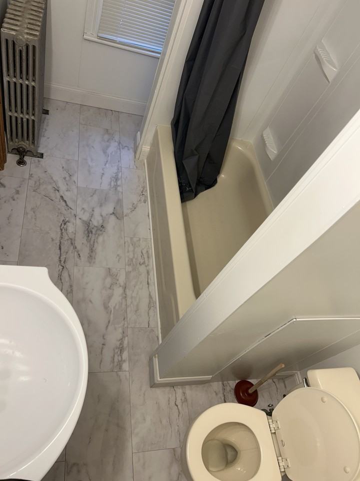 210 N Heller Ave #NA - Photo 3 of 18