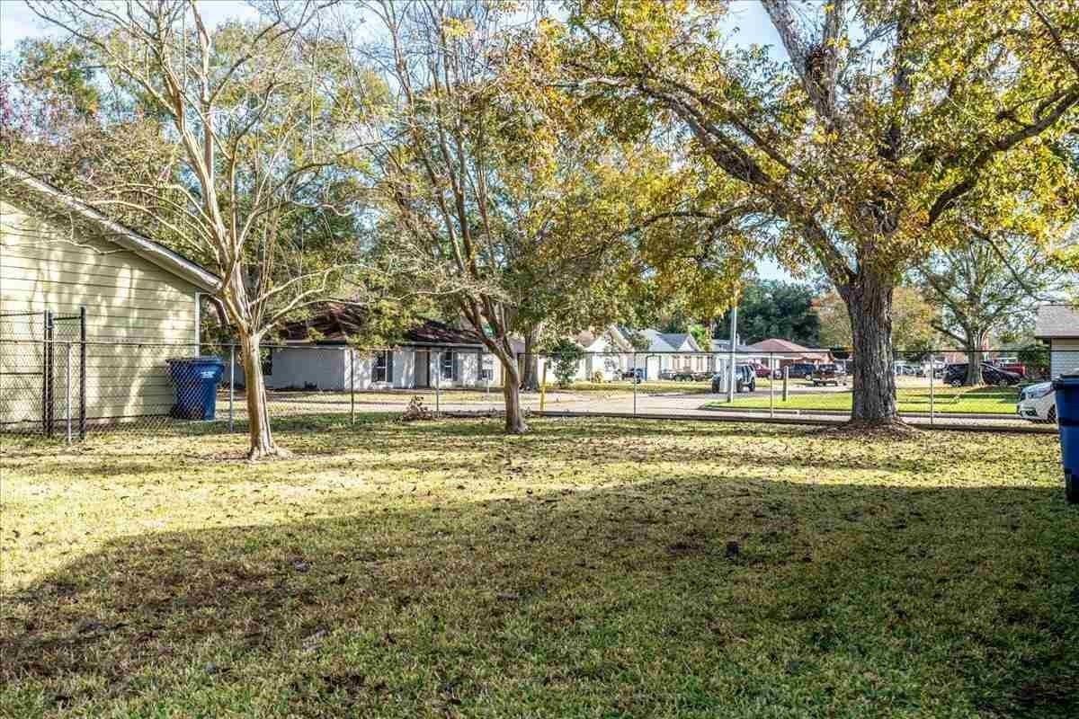 604 Pearson St #NA - Photo 2 of 8