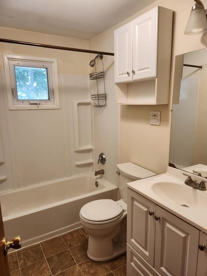 107 Cumpstone Dr #1 - Photo 2 of 9