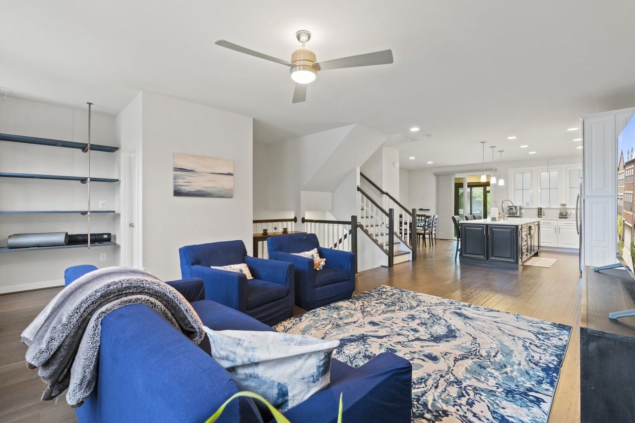 3156 Goldenwave Ct #1 - Photo 2 of 20