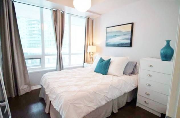 12 Yonge Street - Photo 7 of 27