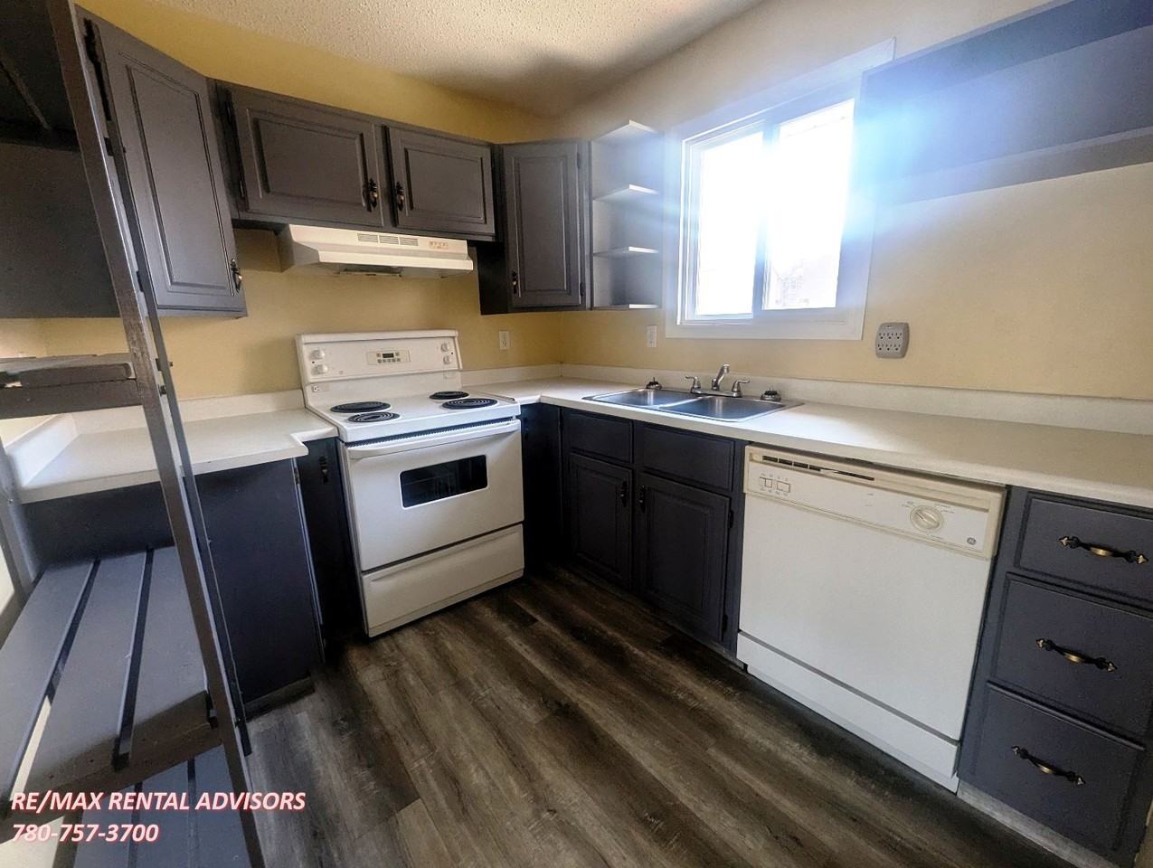 3314 116A Avenue Northwest - Photo 2 of 16