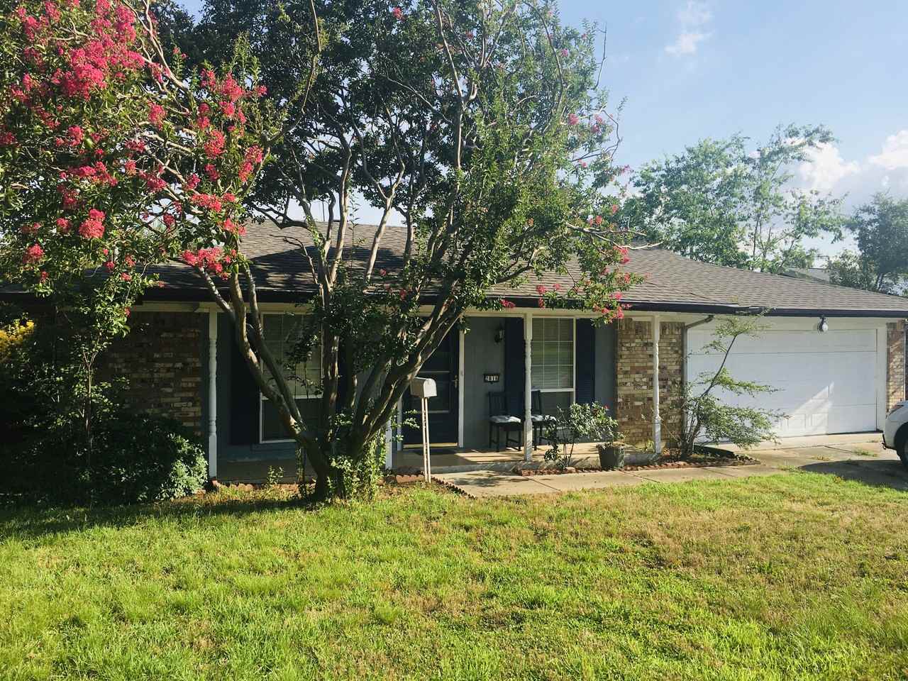 2816 Lago Vista Loop #NA - Photo 3 of 36