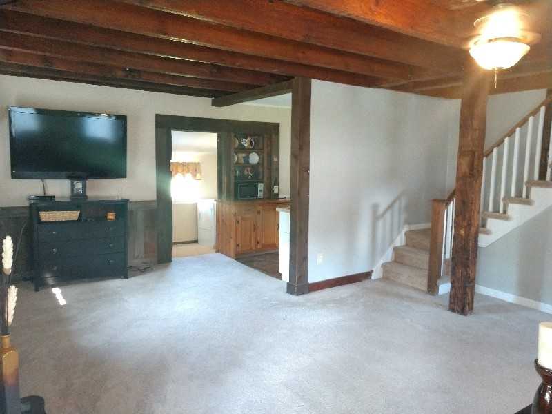 330 Round Lake Rd - Photo 3 of 34