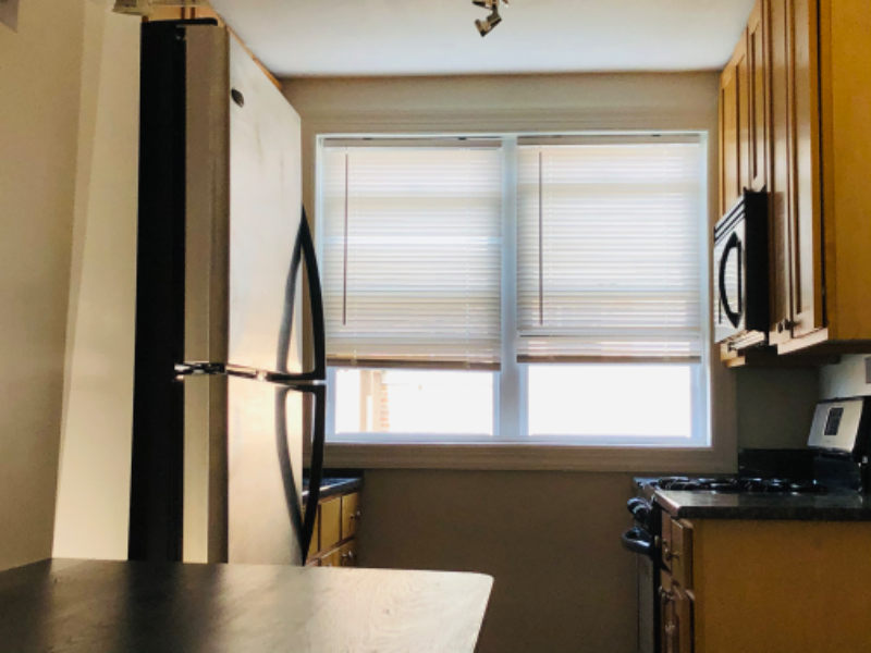 2620 W Catalpa Ave #5 - Photo 3 of 16