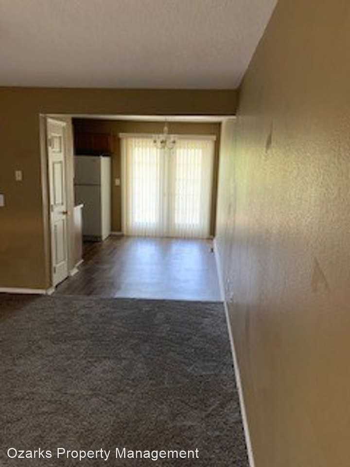 403 Red Maple - Photo 2 of 15