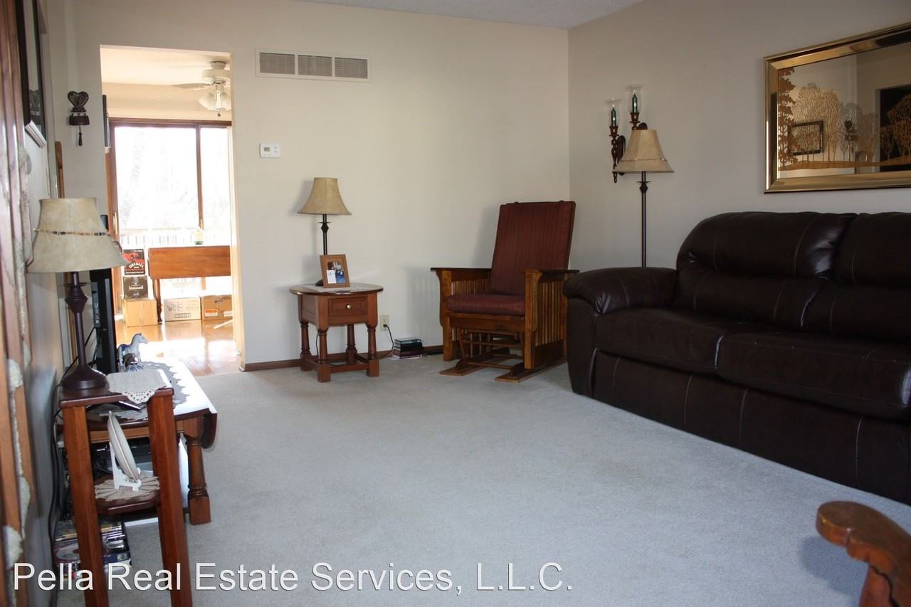 1240 Boone St - Photo 3 of 9