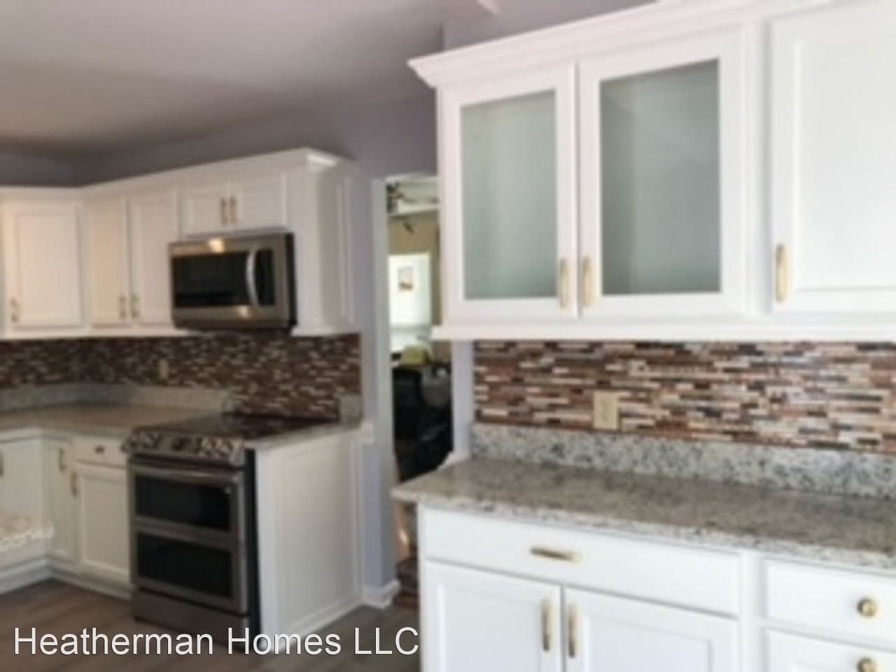 6 Stoneridge Ct - Photo 3 of 24