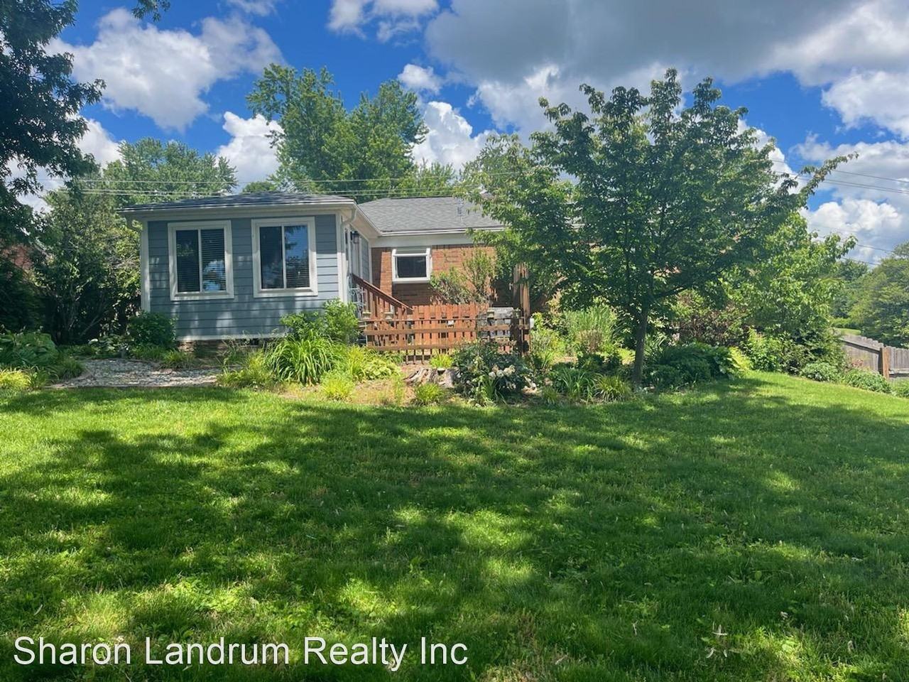 1104 Meadowridge Trl - Photo 2 of 18