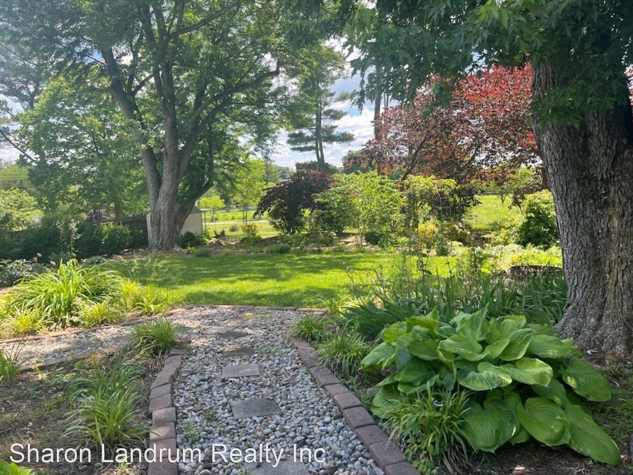 1104 Meadowridge Trl - Photo 3 of 18