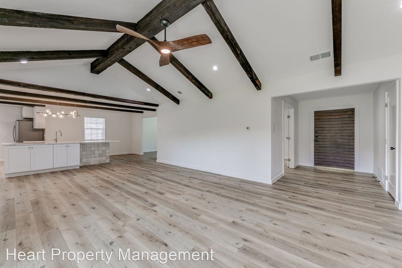 6948 Winterwood Ln - Photo 2 of 25