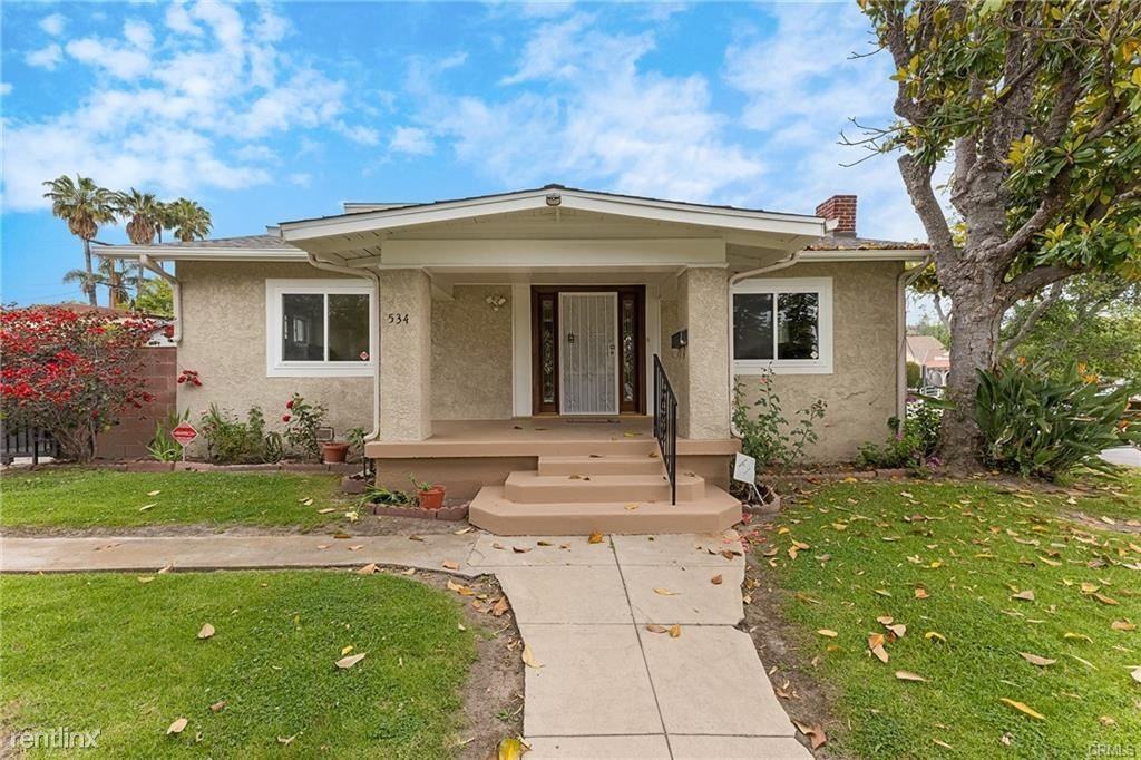 534 Fischer St - Photo 2 of 10