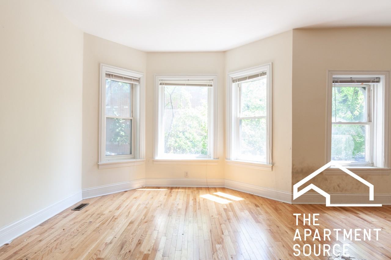 3820 N Sheffield Ave #1 - Photo 7 of 21