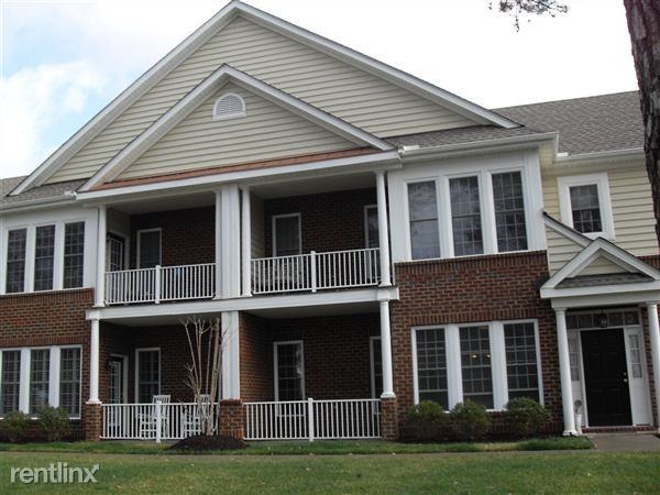 Villas at Innsbrook - Photo 3 of 9