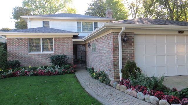 605 Western Ave - Photo 2 of 12