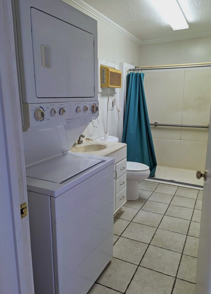 108 Conti St - Photo 2 of 18