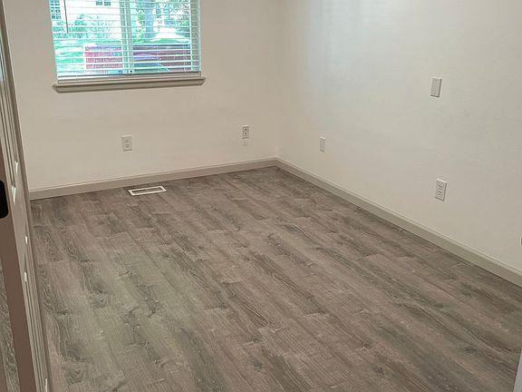 6008 N Fountain Ln - Photo 3 of 23