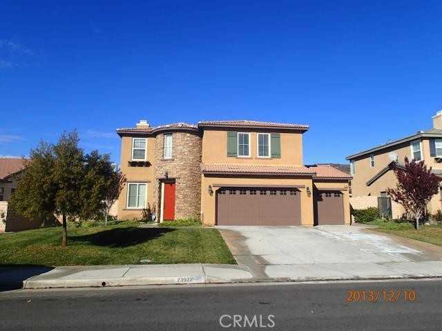 23922 Doheny Cir - Photo 3 of 43