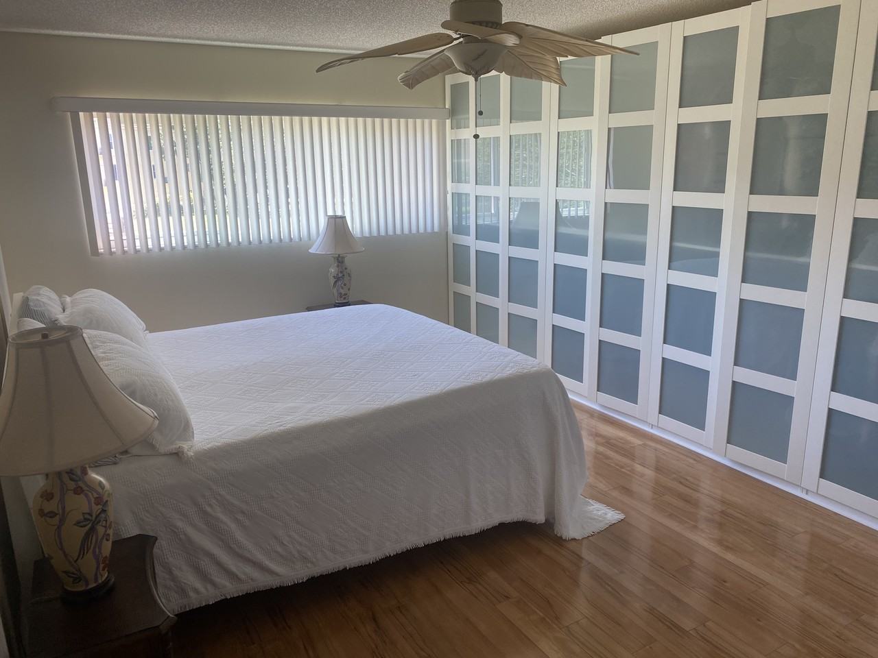 2222 Americus Blvd N #20 - Photo 3 of 9