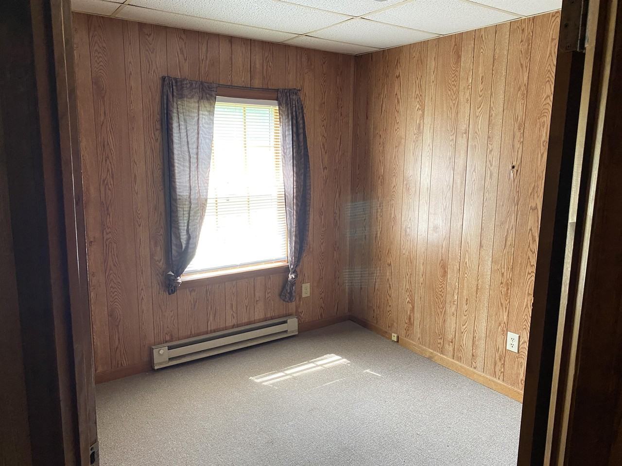 1627 B Avenue Southeast #2 - Photo 3 of 12