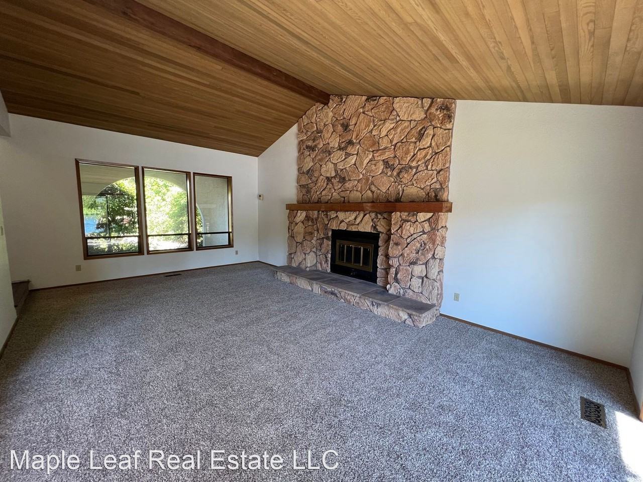 3935 Sw 324th St - Photo 3 of 41