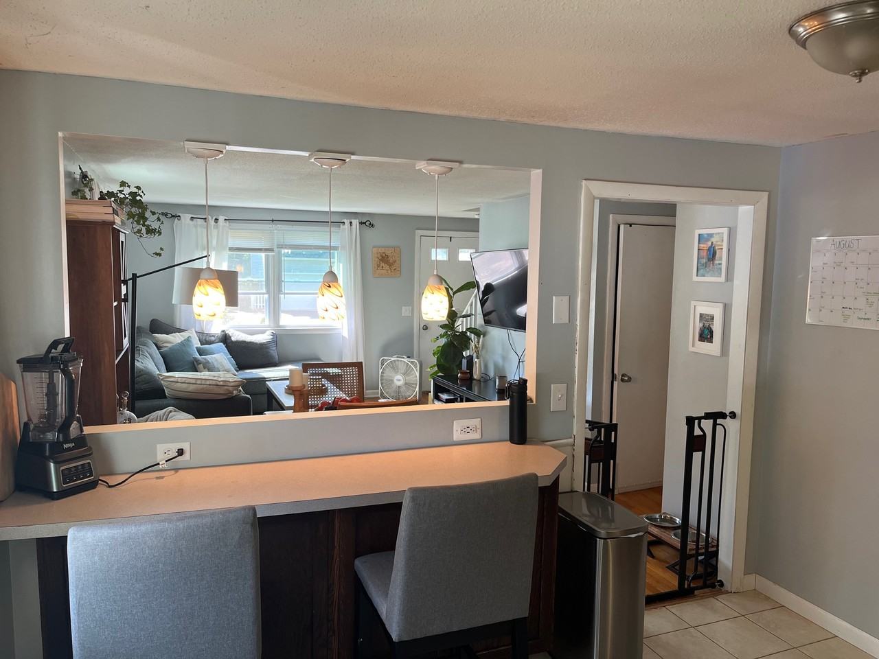 83 Granby St #NA - Photo 3 of 14