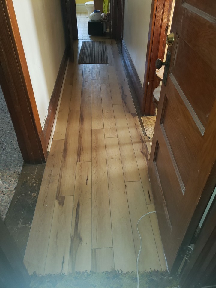 618 W 54th St - Photo 2 of 2