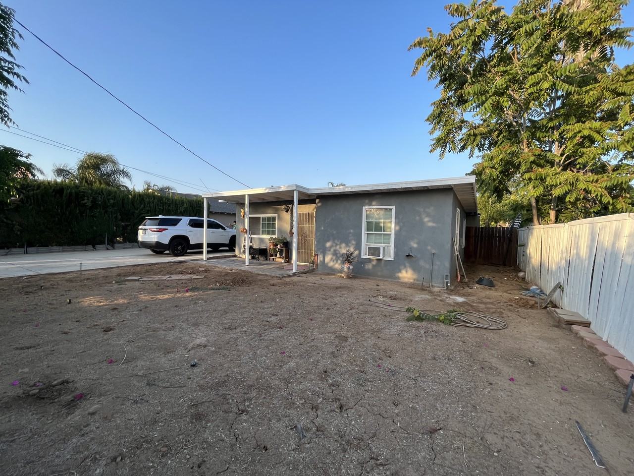 4318 Glen St #NA - Photo 3 of 18