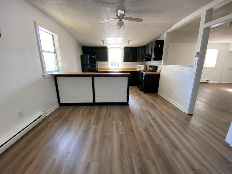 610 North Eisenhower Drive #1 - Photo 3 of 14