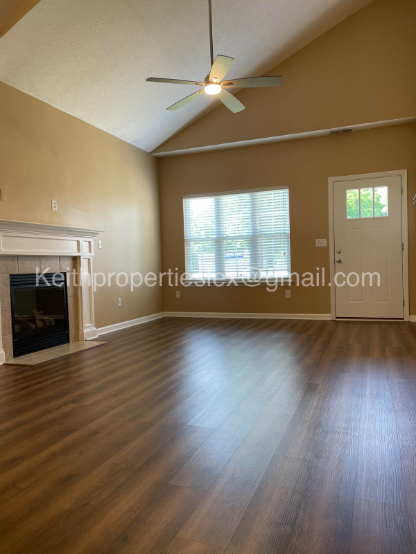 112 Long Branch Ln - Photo 2 of 17