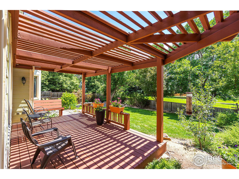 1301 Silk Oak Dr - Photo 2 of 16